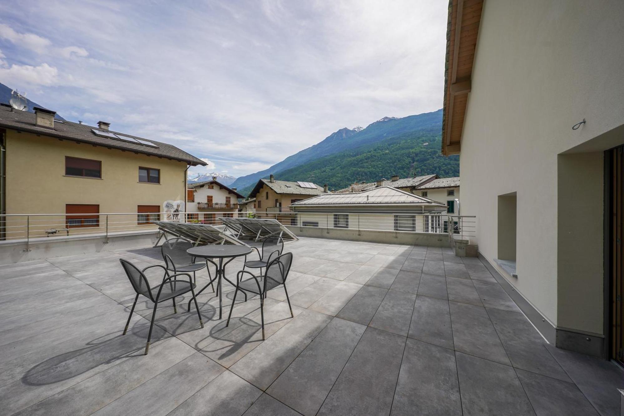 Al Campanile - Valtellina - 15 Min Da Bernina Express Apartment Grosotto Екстериор снимка